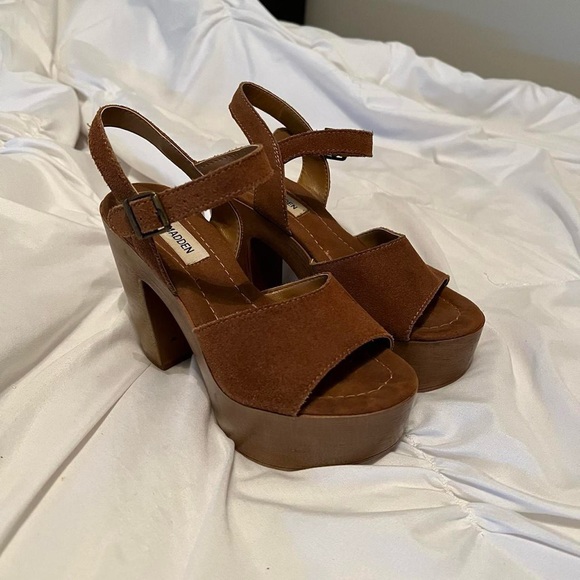 Steve Madden Platform Sandals - Picture 2 of 3